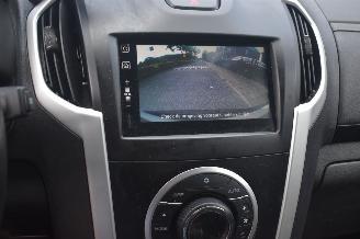 Isuzu D-Max 1.9D Extended 4WD Cab LS 163Pk *Clima/Camera picture 14