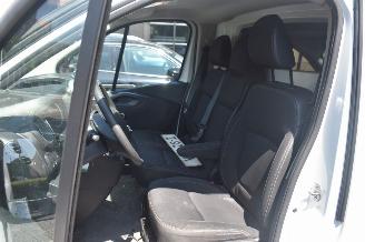 Renault Trafic 2.0 Dci 120Pk T29 L2H1 Generique *Airco picture 8