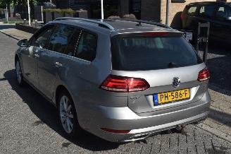 Volkswagen Golf 1.6 Tdi Highline 116Pk *Navi/Clima/Camera/stoelverwarming picture 4