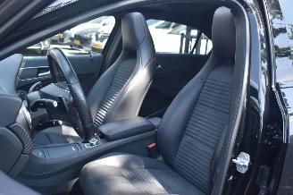 Mercedes A-klasse 1.6 180 Ambition AMG Line 122Pk *Navi/Clima/Panorama/Xenon picture 5
