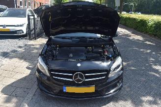 Mercedes A-klasse 1.6 180 Ambition AMG Line 122Pk *Navi/Clima/Panorama/Xenon picture 19
