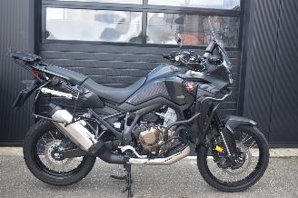krockskadad bil motor Honda  CRF 1100L Africa Twin ABS 102Pk 2023/10