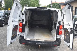 Toyota Proace 1.5 D-4D 102Pk Live Long L3 *Airco/Navi picture 21