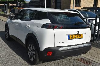 Peugeot 2008 1.2 Puretech Blue Lease Active 102Pk *Navi/Clima picture 4