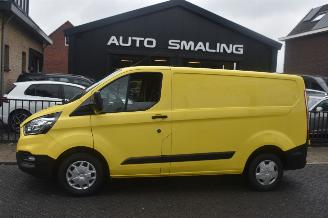 krockskadad bil bedrijf Ford Transit Custom 2.0 Tdci 280 L1H1 Trend 105Pk *Navi/Airco 2020/5