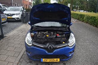 Renault Clio 1.5 Dci Intens sport 90Pk *Navi/Clima/Camera picture 16