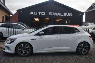 Unfallwagen Renault Mégane 1.5Dci GT-Line 110Pk *Navi/Clima/Camera 2016/9