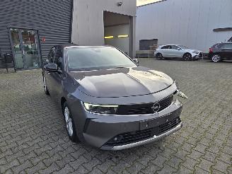 Opel Astra 1.2 81KW / CAMERA/ STUUR &STOELVERW picture 2