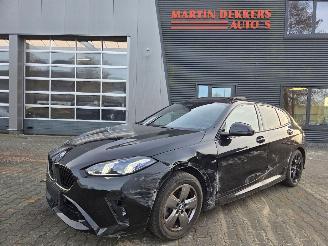 BMW 1-serie M-SPORT /AUTOM / PANO / HEAD UPP picture 11