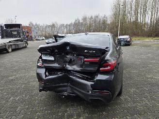 BMW 5-serie 530e PLUG-IN  215KW  / M-SPORT  /  32.DKM picture 4