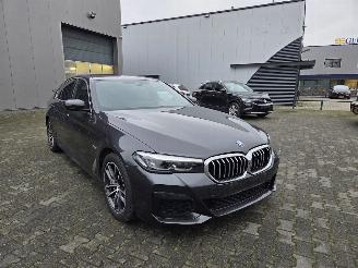 BMW 5-serie 530e PLUG-IN  215KW  / M-SPORT  /  32.DKM picture 10