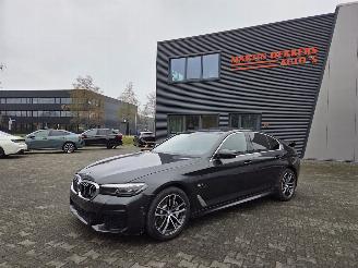 BMW 5-serie 530e PLUG-IN  215KW  / M-SPORT  /  32.DKM picture 2