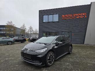 Schadeauto Volkswagen ID.3 150kw / 62KW PRO-EDITION 2023/11