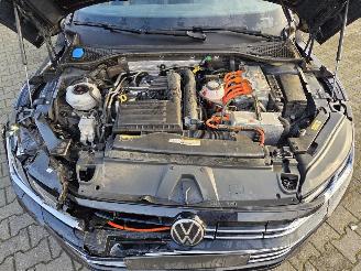 Volkswagen Arteon Shooting Brake GTE Hybrid R-Line 160KW picture 13