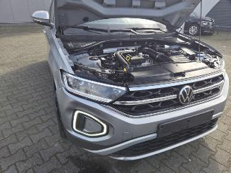 Volkswagen T-Roc STYLE / PANO / DIG COCKPIT / NAVI CAMERA  / STOELMASSAGE picture 10