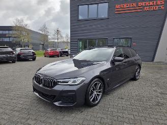 Damaged car BMW 5-serie 530i 180KW M-SPORT / HEAD UPP / PANO / 50DKM. 2023/4