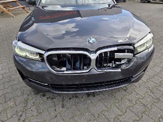 BMW 5-serie HYBRIDE-DIESEL 120KW / 40DKM picture 6