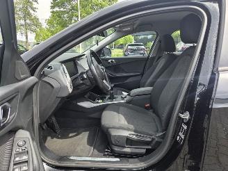 BMW 1-serie 1.8i Benz  / LED / STUUR & STOELVERW picture 13