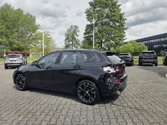 BMW 1-serie 1.8i Benz  / LED / STUUR & STOELVERW picture 3