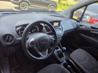 Ford Transit Courier Van 74kw / 13255 km !! picture 15