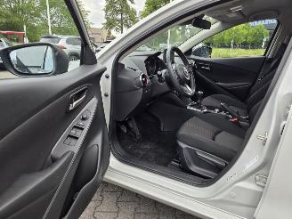 Mazda 2 HYBRIDE  68KW AGILE / STOEL & STUURVERW picture 15