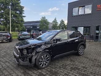Toyota Corolla Cross 2.0 LTr -112kw / PANO / LEER / JBL AUDIO picture 2
