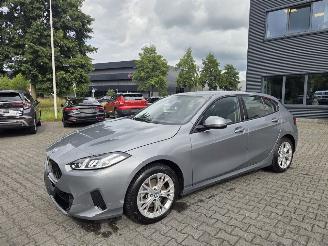 BMW 1-serie AUTOMAAT / NAVI / CAMERA / 22 DKM picture 2