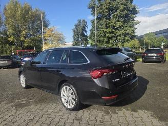 Skoda Octavia 1.5TSi P-HEV 110kw /  60 DKM picture 2