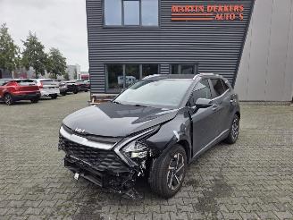Vaurioauto  passenger cars Kia Sportage 117KW M-HEV / AUTOM / 14 DKM 2025/8