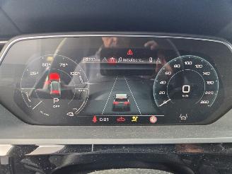 Audi Q8 E-tron S-LINE  Quattro 250kw / 95 Ah / Luchtvering picture 22