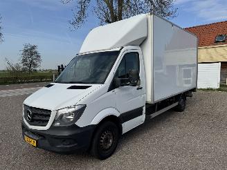 krockskadad bil bedrijf Mercedes Sprinter 2.2CDI 432HD meubelbak airco 2018/2