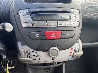 Peugeot 107 1.0-12v Sublime/automaat/airco picture 6