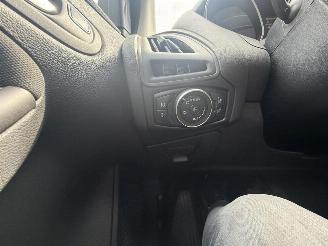 Ford Focus Wagon 1.0 Lease Edition picture 15