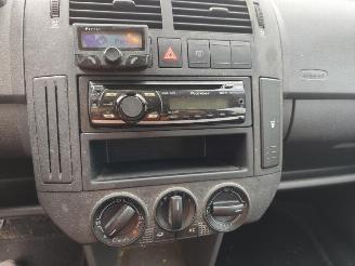 Volkswagen Polo 1.4 TDI Comfl. BlueM picture 9