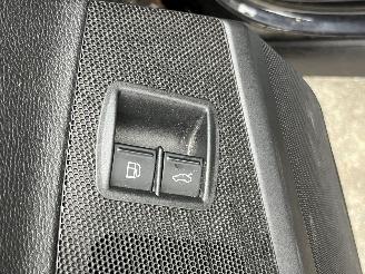 Volkswagen Passat VARIANT 2.0TDi - 125kW Highline - perfect rijdende auto - ingeruild - trekhaak - winterset picture 16