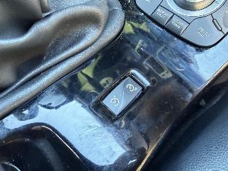 Renault Mégane RS COUPE 2.0 T SPORT | BREMBO | CAMERA | BOSE | CRUISE | LEER | GOED ONDERHOUDEN!!! picture 36