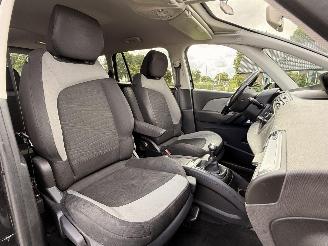 Citroën C4 PICASSO | 7-PERS. | 1.6 VTI | 120 PK | INTENSIVE | picture 19