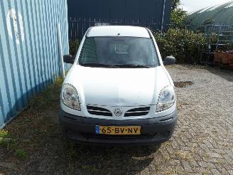 Damaged car Nissan Kubistar 1.5dci 2005/12