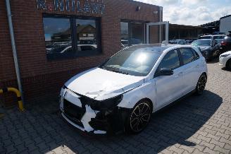 Unfallwagen Hyundai I-30 i30-N PERFORMANCE PANORAMADAK ALCANTARA LED 2021/2