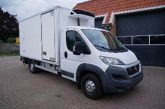 Coche accidentado Fiat Ducato KOEL_VRIES KOFFER MOTORSCHADE 2015/12