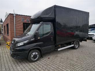 skadebil bedrijf Iveco Daily AUTOMAAT LED NAVIGATIE 2020/6