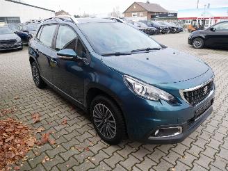 Peugeot 2008 ACTIVE picture 2
