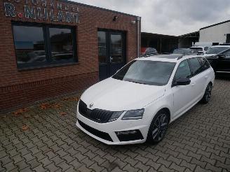 Unfallwagen Skoda Octavia RS 4x4 PANORAMADAK LED ALCANTARA DSG 2017/9