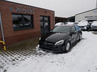 skadebil auto Mercedes A-klasse A 180 BlueEfficiency Edition 2017/4