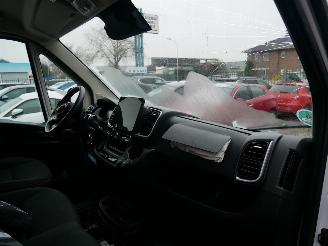 Peugeot Boxer L3H2 picture 12