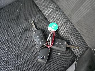 Volkswagen T-Roc R line 4 MOTION VIRTUAL COCKPIT picture 19