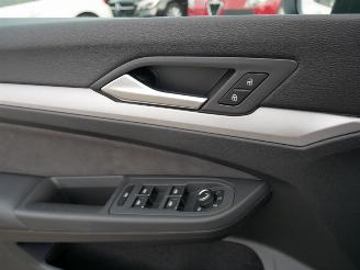 Volkswagen Golf 1.5 eTSI PANORAMADAK ACC VIRTUAL COCKPIT. picture 15