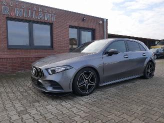 Vaurioauto  passenger cars Mercedes A-klasse A 180 d.AMG LED VIRTUAL COCKPIT ALCANTARA 2019/12