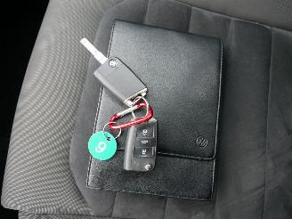 Volkswagen Golf HIGHLINE BI-XENON DSG ALCANTARA picture 16