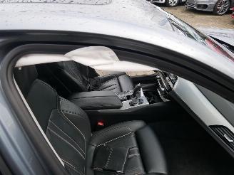 BMW 5-serie 520 D SPORT LINE LED LEER SCHUIFDAK picture 10